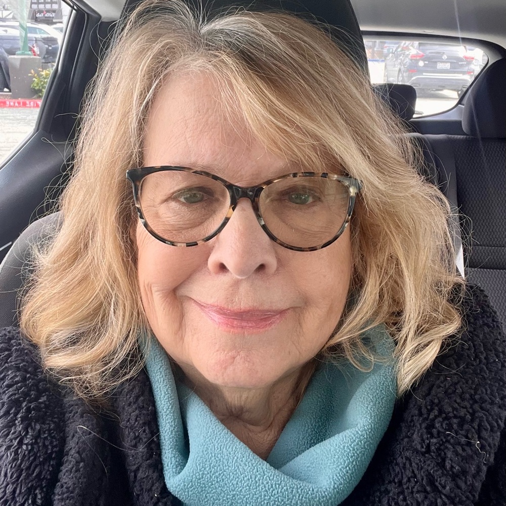 Meet your Posher, Suzanne